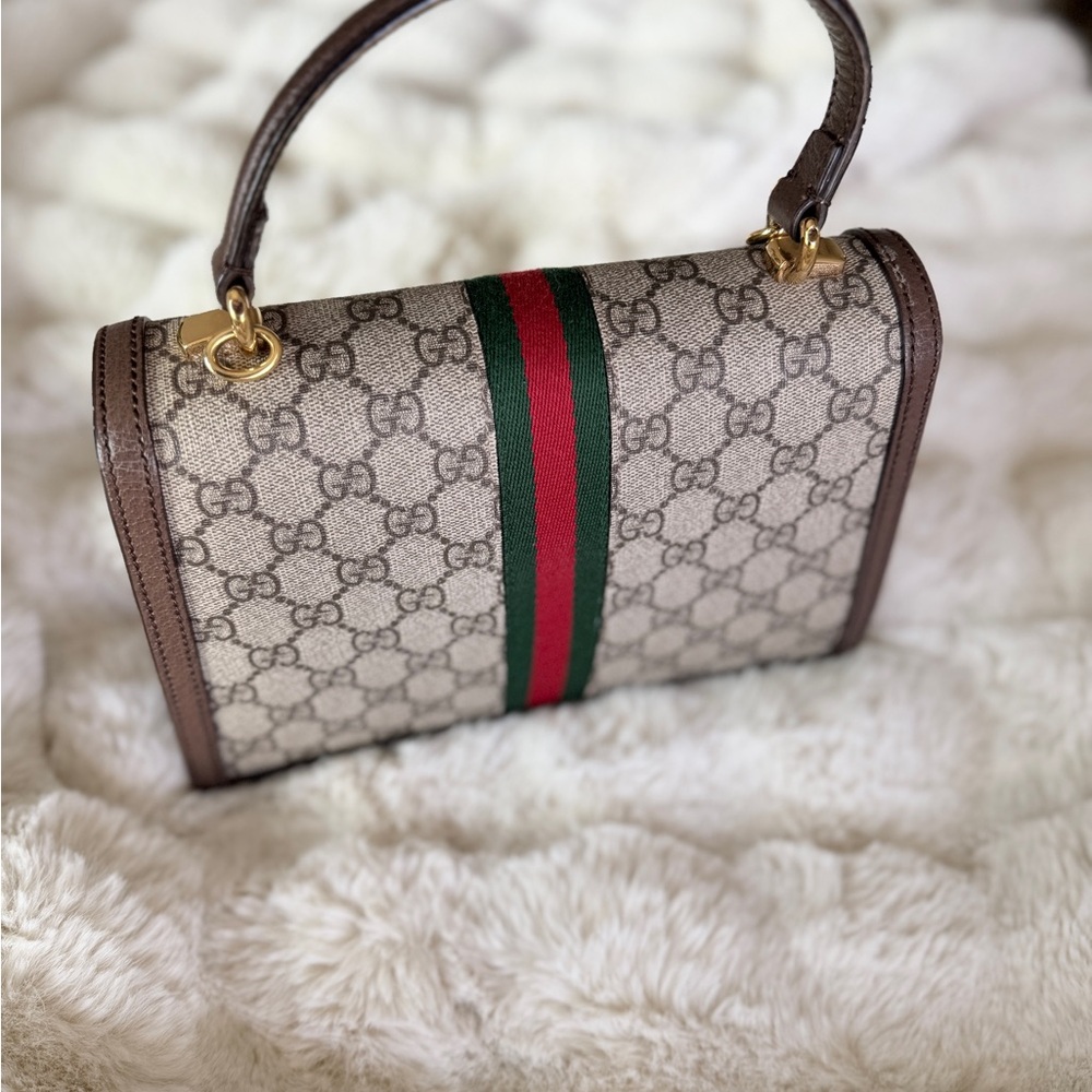 Gucci Beige and Brown Satchel with Gold Accents - Picture 2 of 5